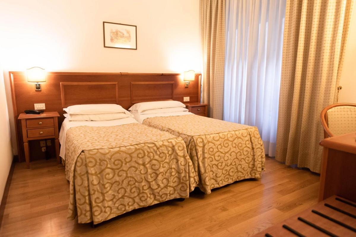 Economy Double or Twin Room,1549393381:JPEG