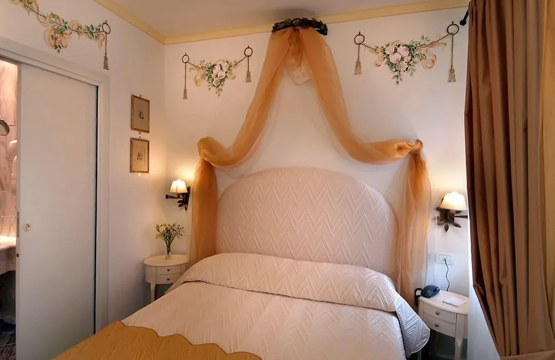 Relais Dei Fiori Dimora D'Epoca-1